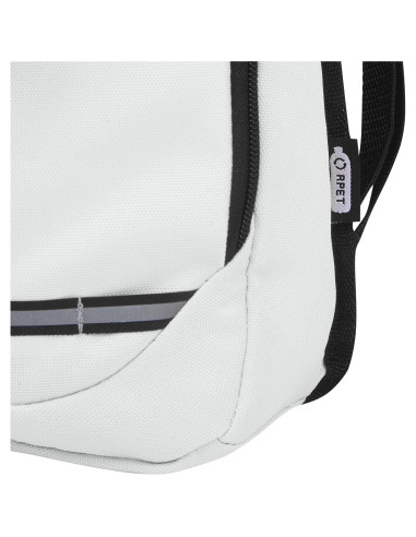 Zaino outdoor in PET riciclato certifcato GRS...